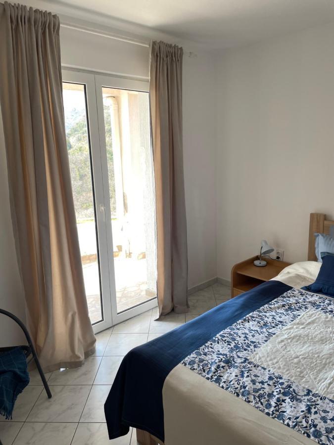 Apartments Villa Relax Petrovac Eksteriør billede