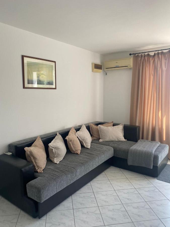 Apartments Villa Relax Petrovac Eksteriør billede