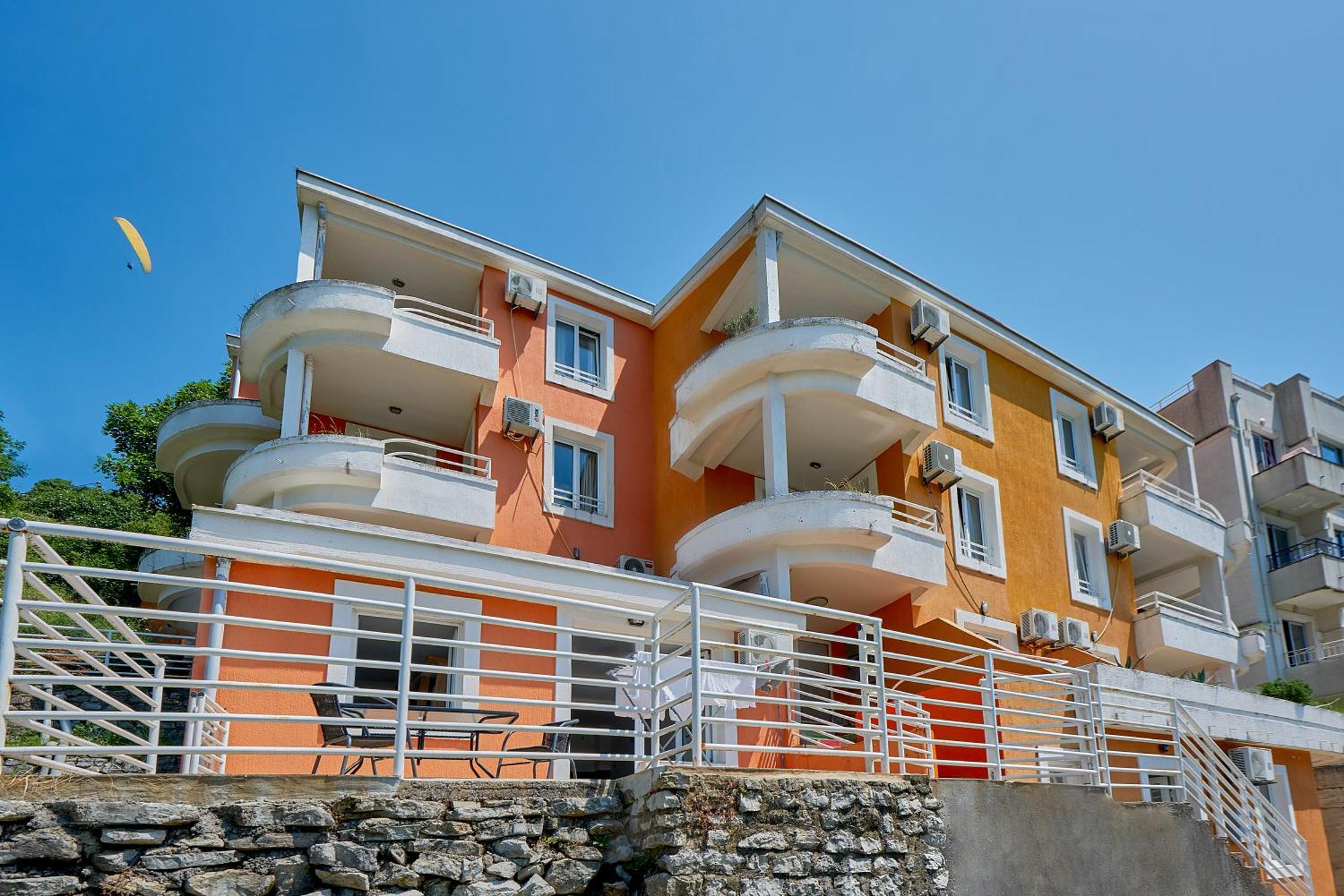 Apartments Villa Relax Petrovac Eksteriør billede
