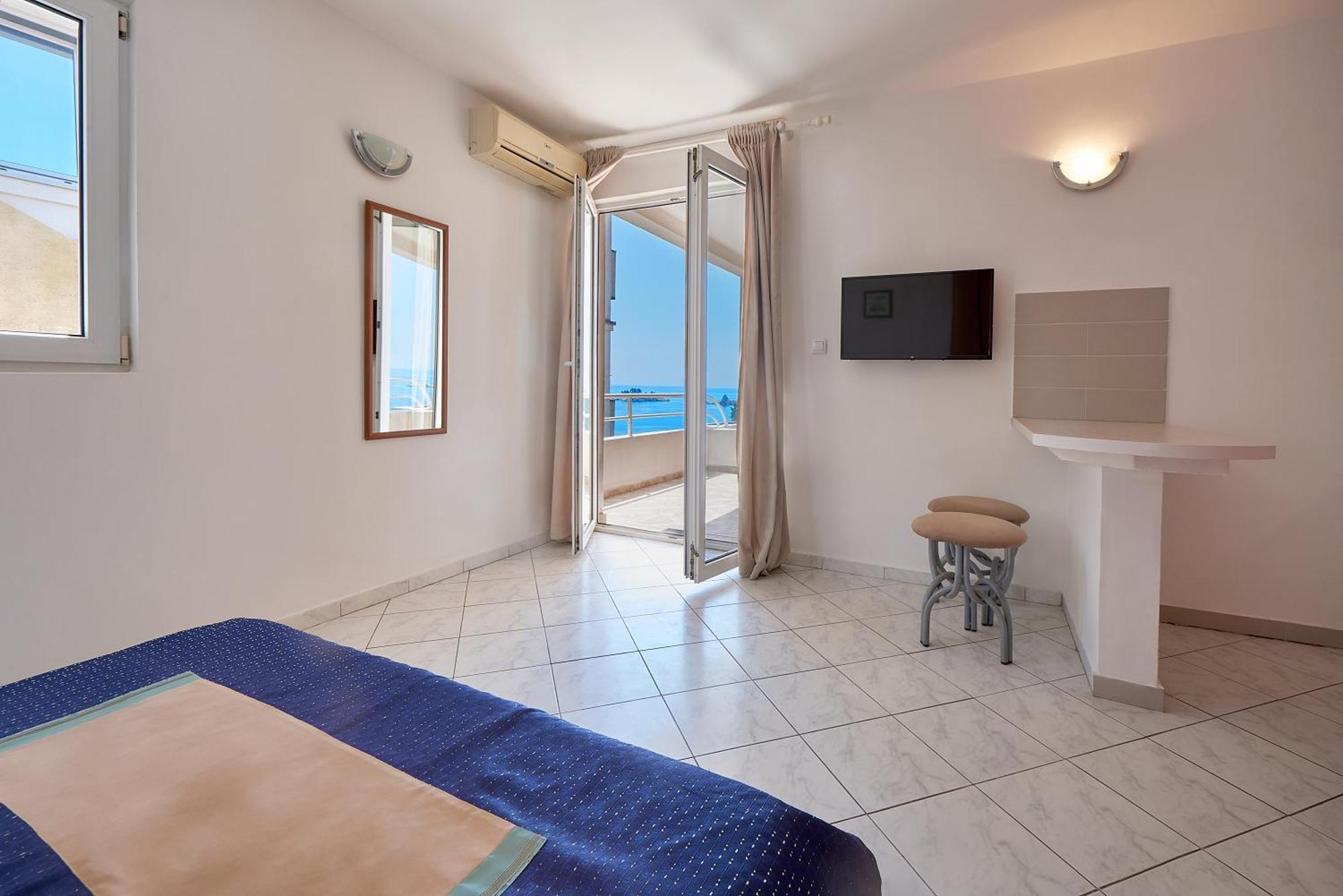 Apartments Villa Relax Petrovac Eksteriør billede