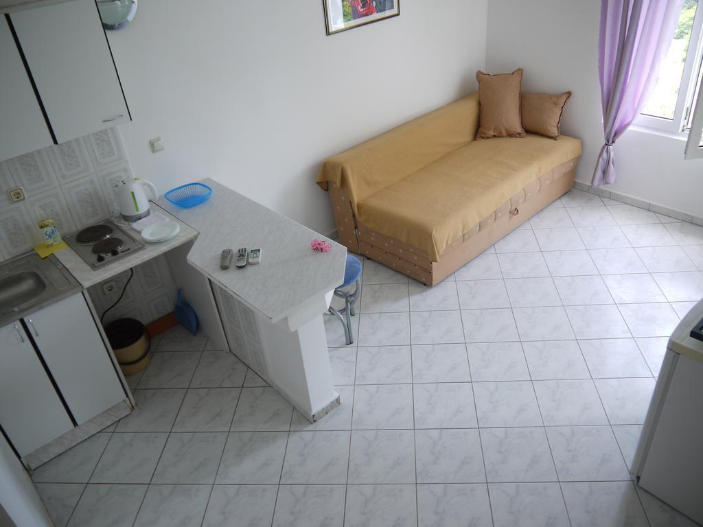 Apartments Villa Relax Petrovac Eksteriør billede