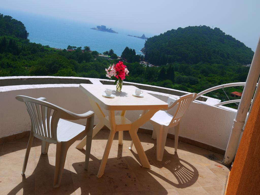 Apartments Villa Relax Petrovac Eksteriør billede