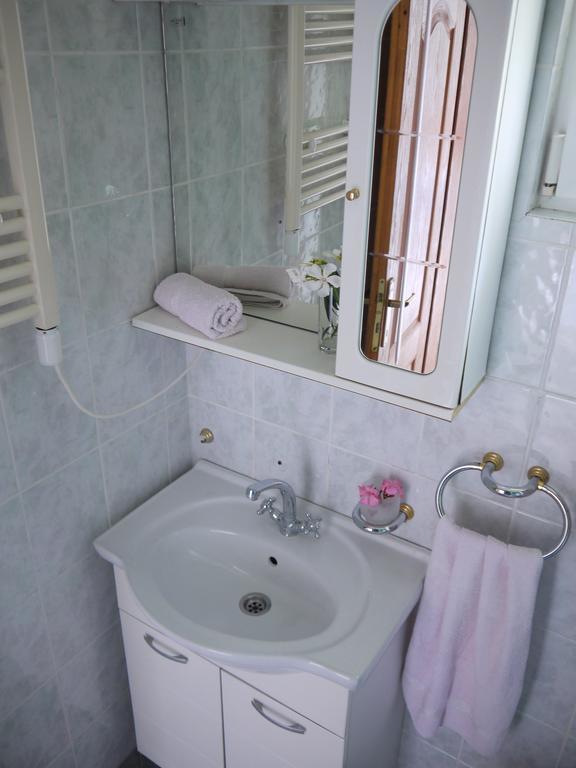 Apartments Villa Relax Petrovac Eksteriør billede